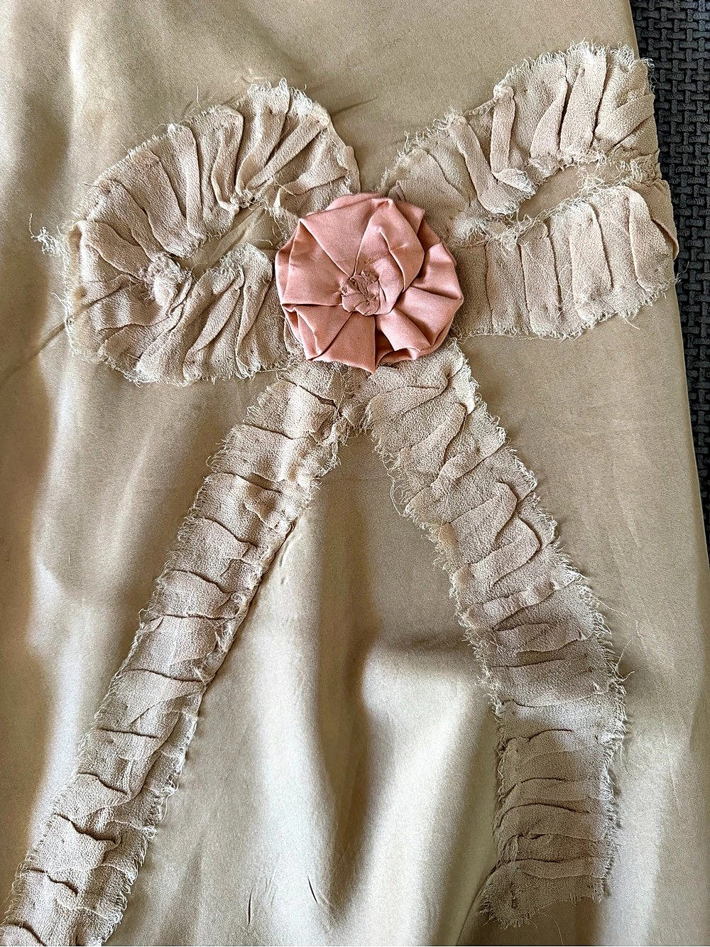 Tara Jarmon 100% Silk Asymmetric Midi Skirt Rosette Ribbon M Whimsygoth Romantic - Picture 14 of 16